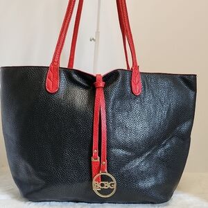 BCBG Reversible Black Red Shoulder Crossbody Bag